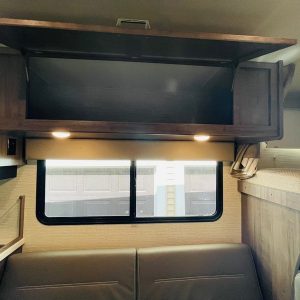 2021 Winnebago Class C RV MINNIE WINNIE 25B