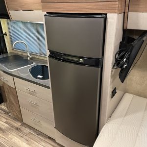 2017 Winnebago Class C RV VIEW 24J