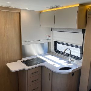 2018 Leisure Travel Class C RV UNITY U24MB