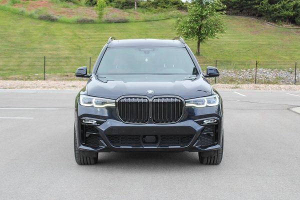 2022 BMW X7 M50i