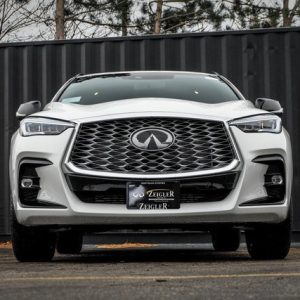 2023 INFINITI QX55 Essential