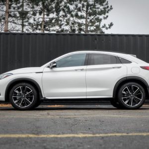 2023 INFINITI QX55 Essential