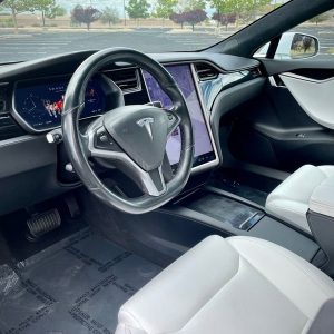 2020 Tesla Model S Long Range