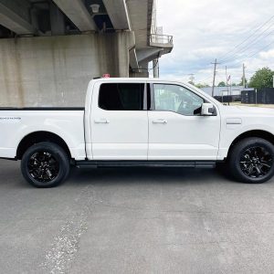 2022 Ford F-150 Lightning Lariat